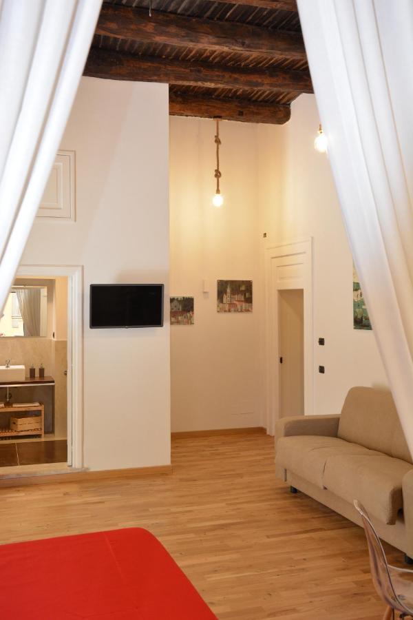 Domus Studio 25 Bed & Breakfast Napoli Bagian luar foto