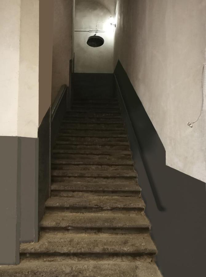 Domus Studio 25 Bed & Breakfast Napoli Bagian luar foto